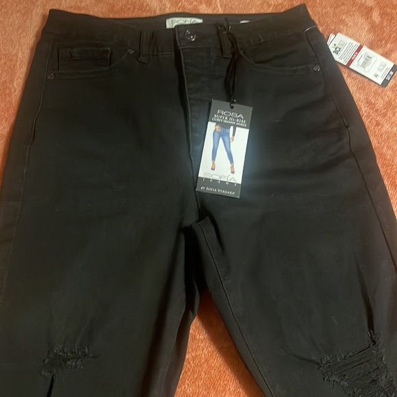 Sofia Jeans NWT Black High Rise Ankle size 8 NEW button fly distressed JEANS - Picture 3 of 10